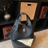 Fashionable Lychee-patterned Vegetable Basket Bag, Trendy and Stylish for Daily Commuting, Slouchy Bucket Bag