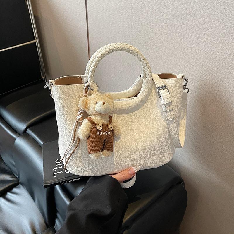 New Handbag Women's Versatile Fashion Shoulder Messenger Bag