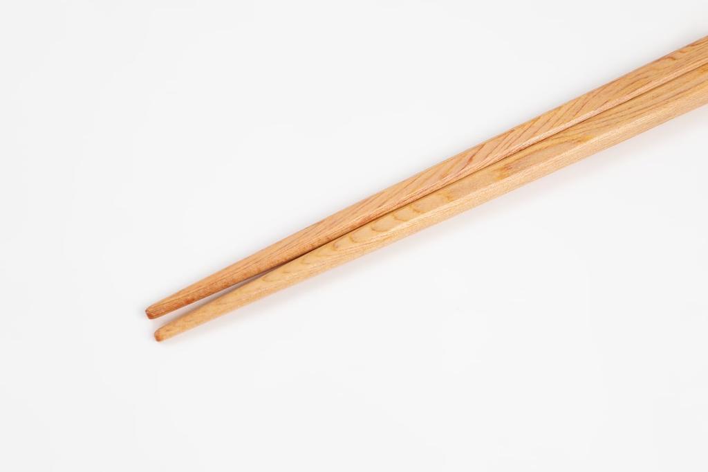 Premium Yakusugi 22cm Yakusugi Made In Japan Chopsticks, [Natural Wood/Gift Box]