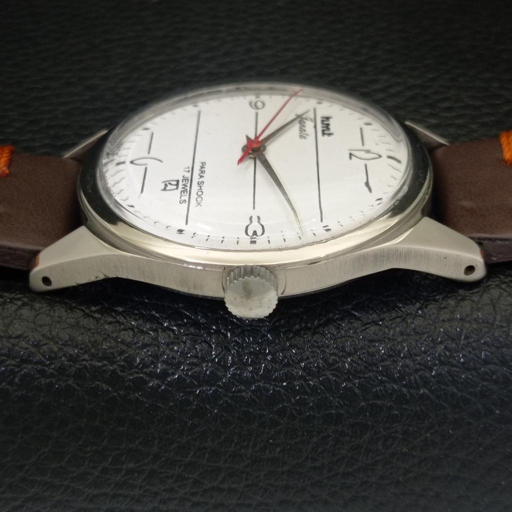 VINTAGE HMT JANATA HAND-WINDING INDIAN MENS WHITE COLOR DIAL WATCH a700052-5 R201-a700052