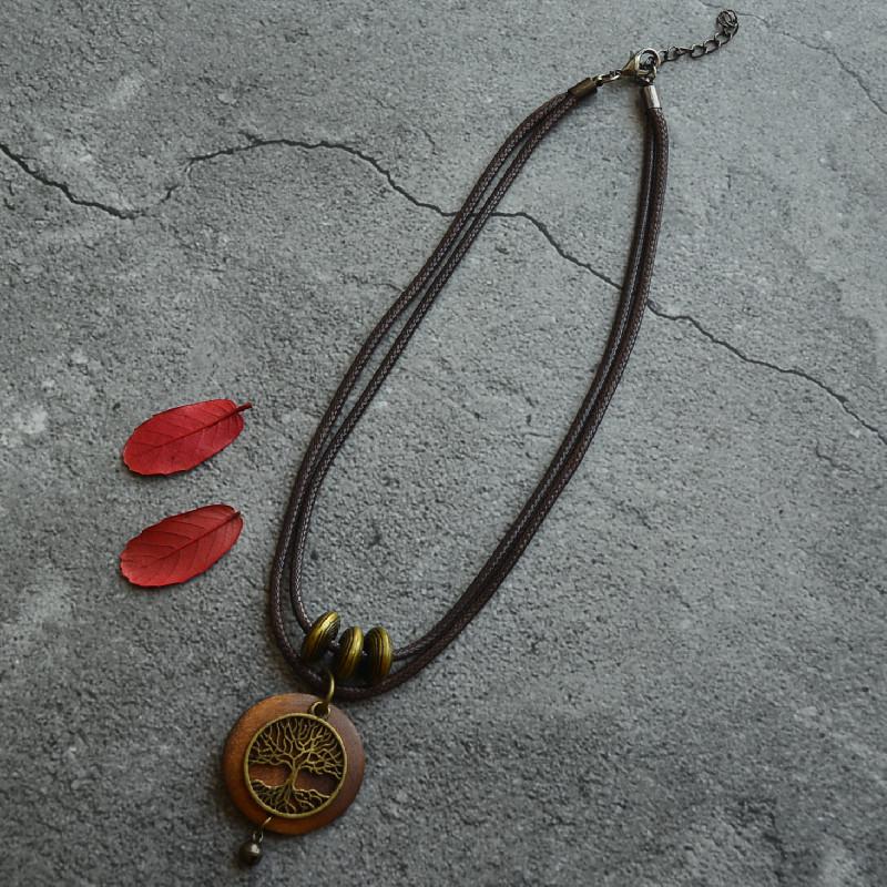 Brown Wooden Choker Chunky Pendant Necklaces for Women
