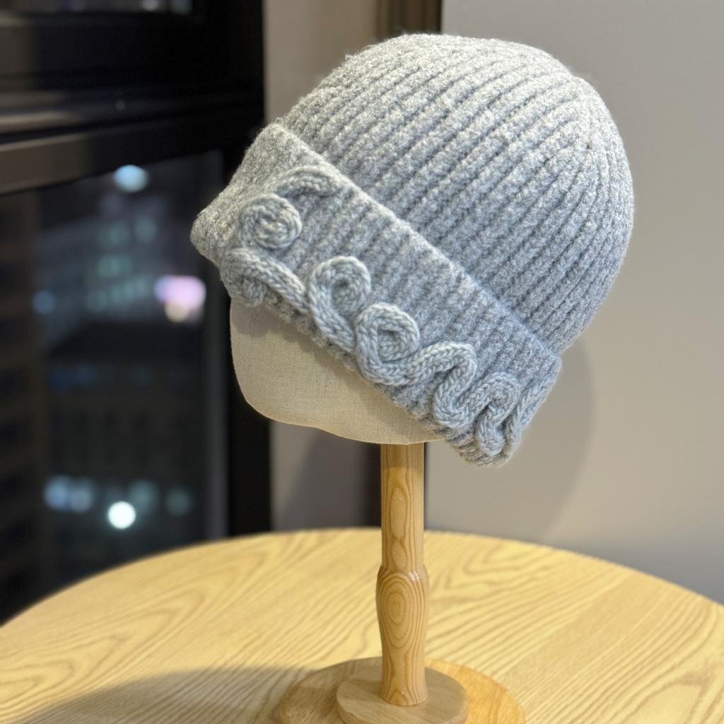 Large Head Circumference Knitted Hat Outdoor Autumn and Winter Warm and Versatile Small Cold Hat Cold Proof Headband Ear Protection Hat