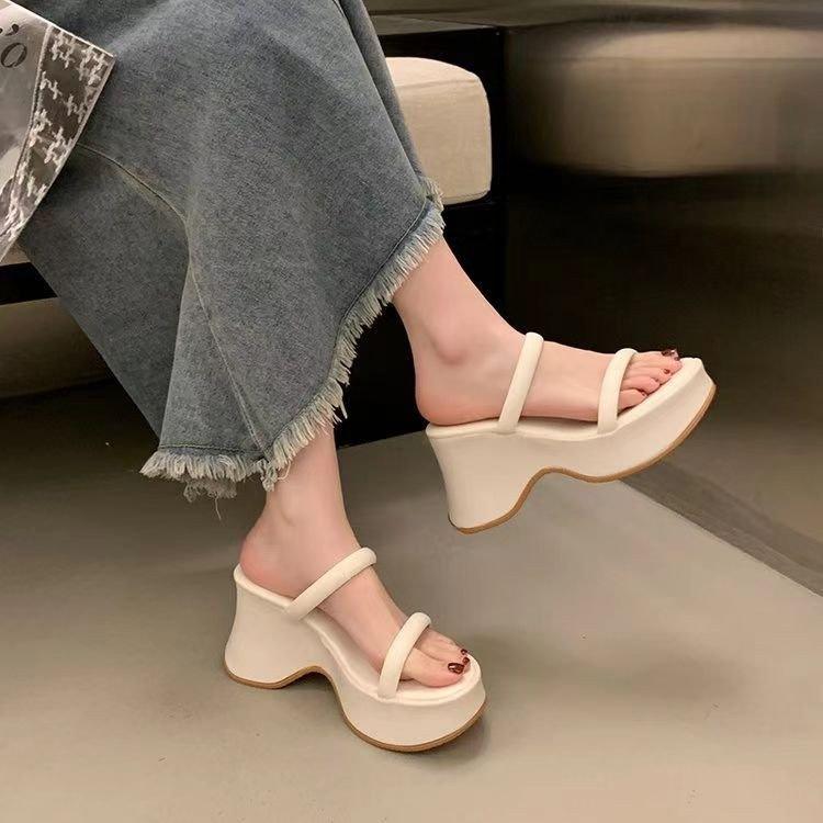 French thick-bottomed wedge fairy style slippers, wear summer new thick heels with skirts, cool slippers