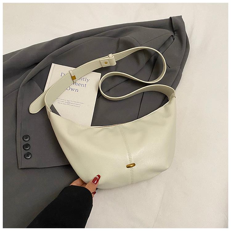 

Ретро мода плиссированная сумка подмышку женская 2025 новая летняя трендовая универсальная дорожная сумка высококлассная на одно плечо модная сумка белый