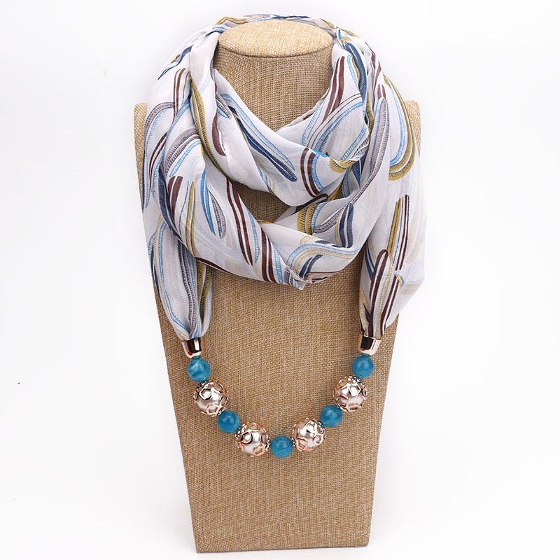 Floral Print Scarf Necklace with Beaded Chain – Elegant Women’s Fashion Jewelry & Versatile Infinity Scarf