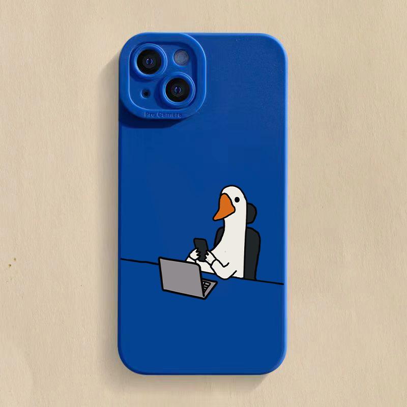 Cute Cartoon Slacker Duck Phone Case For iPhone 11 12 13 14 15 Pro Max Mini X XR XS 78 Plus Shockproof Matte Soft Silicone Cover