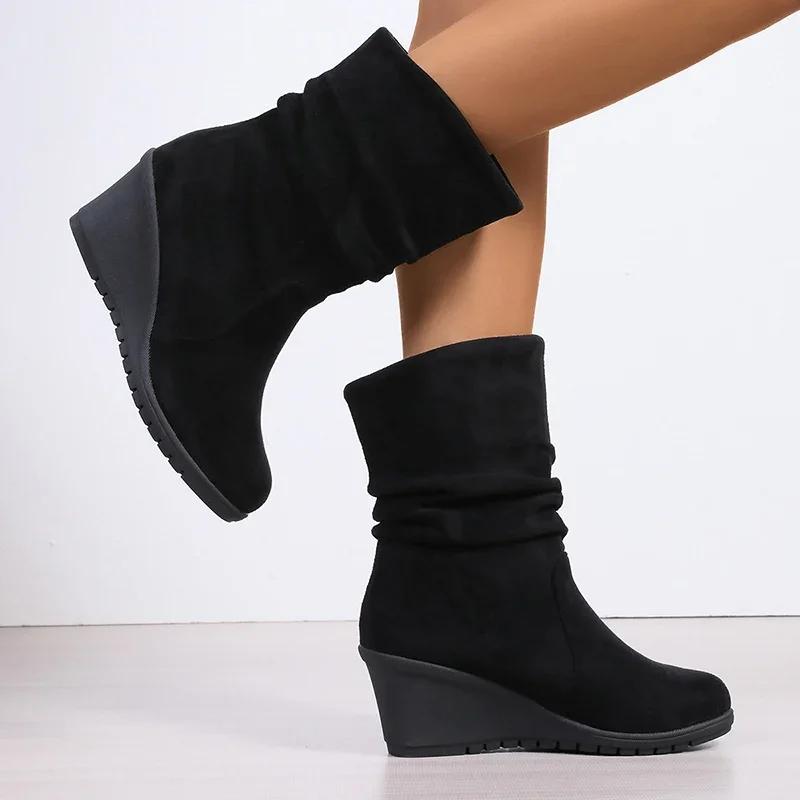 Fashion Large Slope and Wrinkle Cross Border European and American Mid Length Boots 2024 Autumn Thick Bottom Foreign Trade Suede