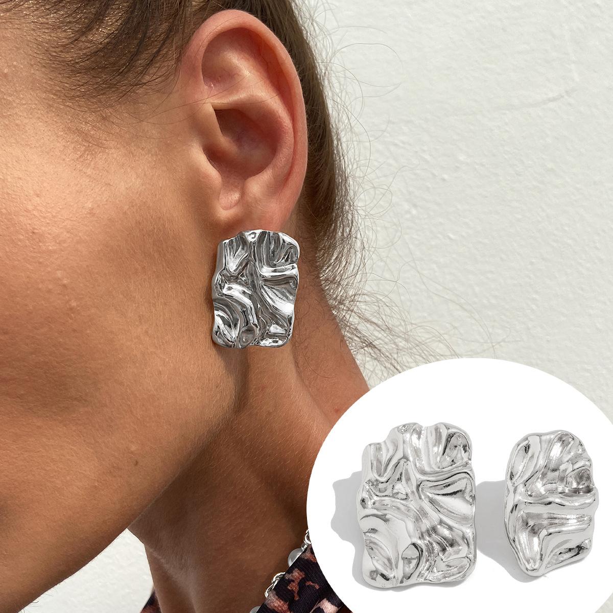 

Fashion Design Imitation Pearl Chain Wrapped Necklace, Simple Wind Beaded Collarbone Necklace For Women