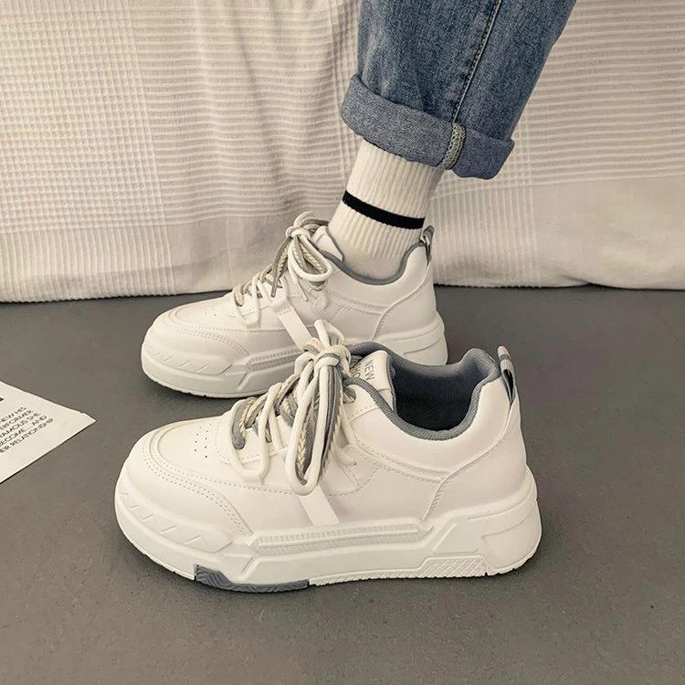 2024 Autumn New Thick Bottom Round Head Small White Shoes Women Casual Board Shoes Women Sneakers