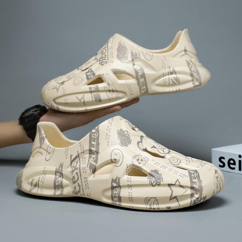 Summer Men Slippers Men Hollow Out Non-Slip Beach Shoes Sneaker Male Casual Slip On Flats Sandal Water Shoes Print