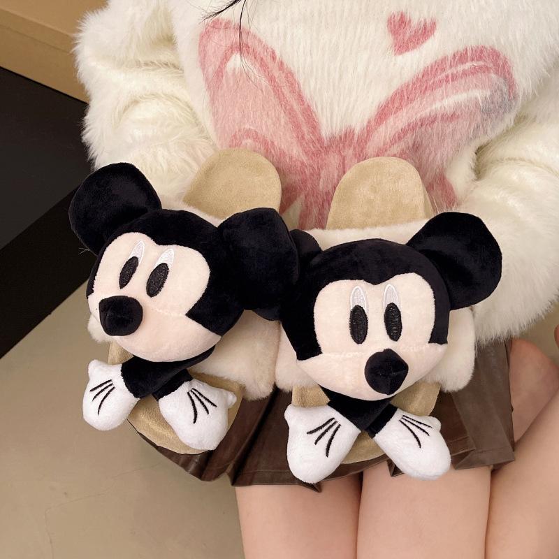 Kreskówkowe pluszowe kapcie wełniane Mickey damskie do noszenia na zewnątrz 2025 jesień i zima nowe kapcie bawełniane na grubej podeszwie typu jeden pedał buty damskie