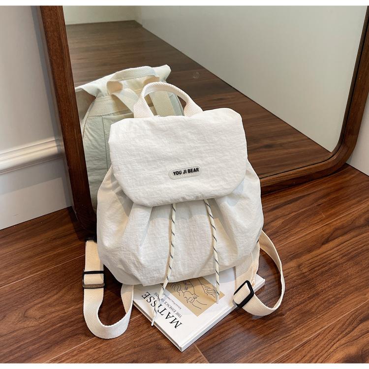 Contrasting color cloth backpack, women's 2025 summer new student commuting lazy style fashion versatile handbag