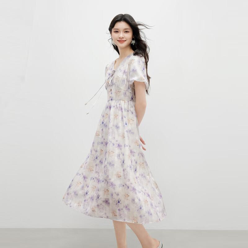 

Qiushui Yiren V-Neck Tie-Waist Commuter Dress M