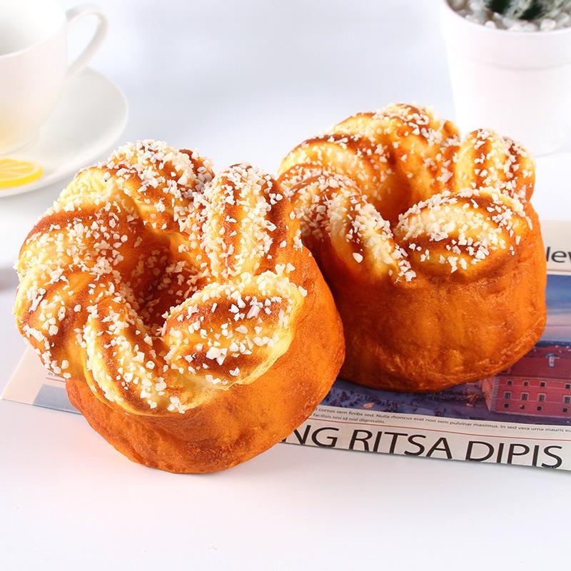 Simulation Food Fake Bread Artificial Cake Toy Flower-Shaped Large Bread Spiral Soft Bread Photography Prop PU Material Toy