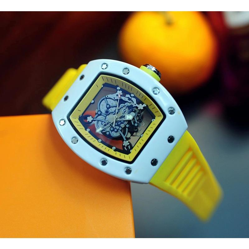 Montre ajourée, Richard Thoroughly, montre universelle pour hommes et femmes