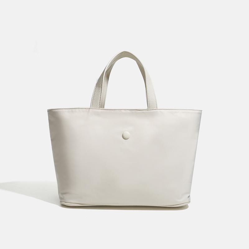 Small-scale Design Minimalist Lightweight Tote Bag, Fashionable Large-capacity Underarm Commuter Bag чёрный
