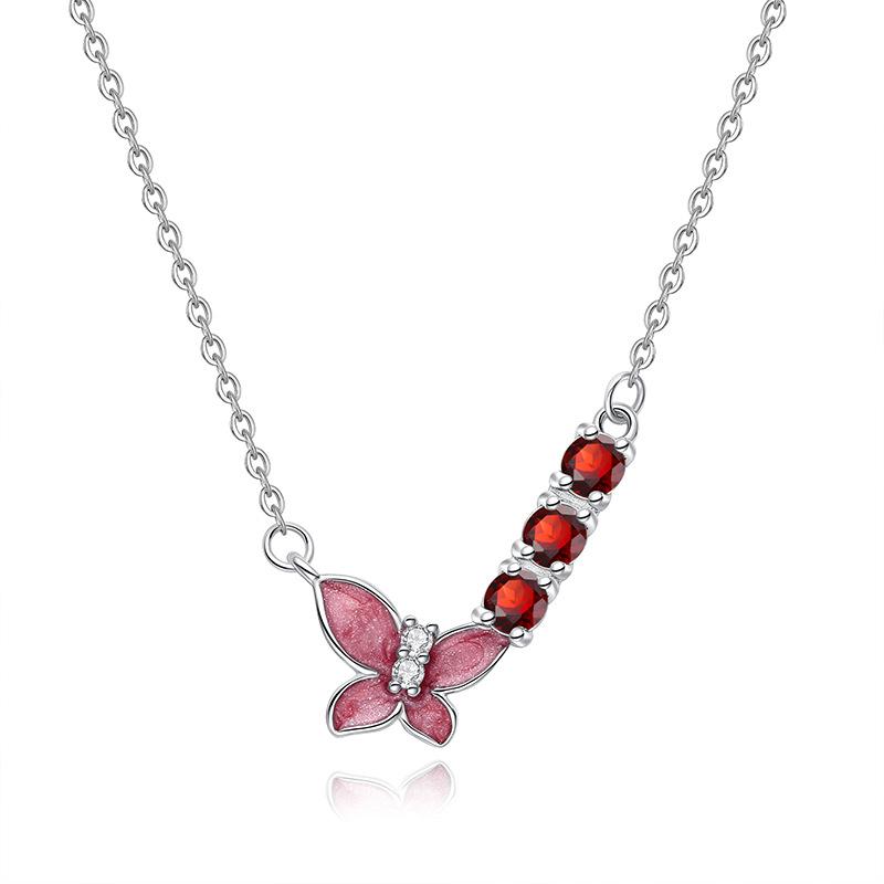 

Natural crystal stone bee butterfly necklace, ladies ins style, light luxury, niche temperament s925 pure silver collarbone chain jewelry gift