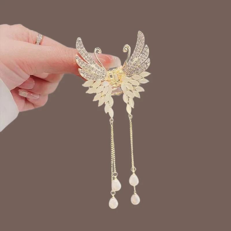 Exquisite Rhinestone Butterfly Fringe Hair Claw Korean New Ponytail Braid Pearl Hair Clip Girl Crab Metal Headdress Gift