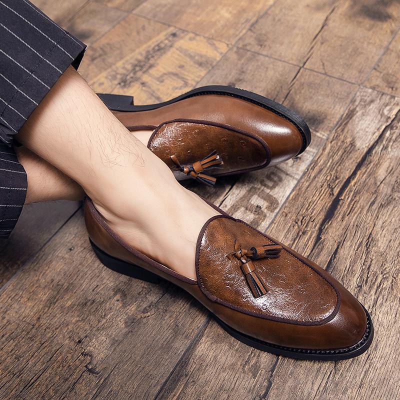 Men's pointed loafers Fashionable British style Wedding party outdoor leisure business walking flat bottomed men's shoes