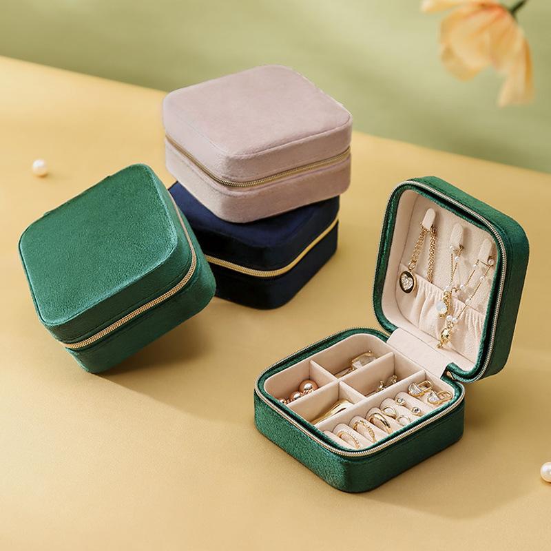 Portagioie in velluto per collana da donna, anello, orecchini, portaoggetti, portaoggetti da viaggio, portatile, con cerniera, custodia per gioielli quadrata