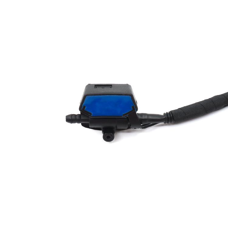 Dysza spryskiwacza przedniej szyby BMW X6 E71/E72 (Część 61667275175)