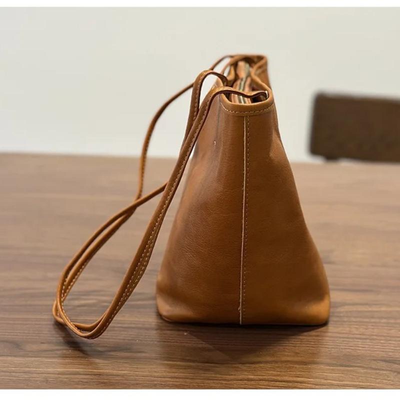 Johnature Retro Genuine Leather Tote Bag Versatile Commuting Solid Color Soft Leather Women's Shoulder Bag