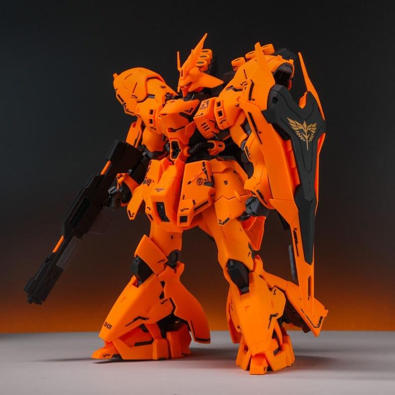 In-Stock RG 1/144 Sazabi HermèS Orange Assembly Posable Model Kit Action Figures Collecting Ornaments Plastic Models Toys Gifts