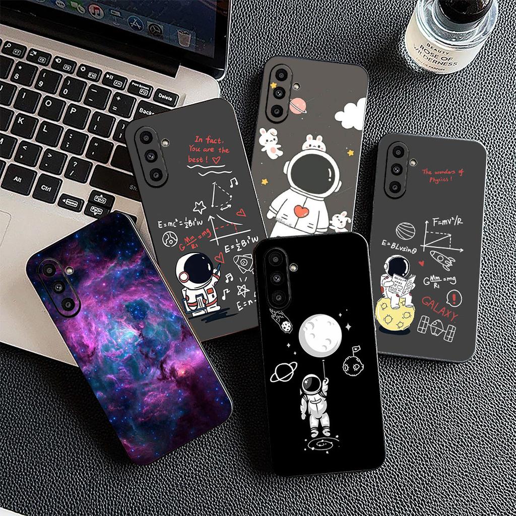 Phone Case Moon Astronaut Stars Art Casing for Apple iPhone 17 Air 12 13 Pro Max Mini ProMax XR 7 8 Plus X 7+ 8+ Funda Cover