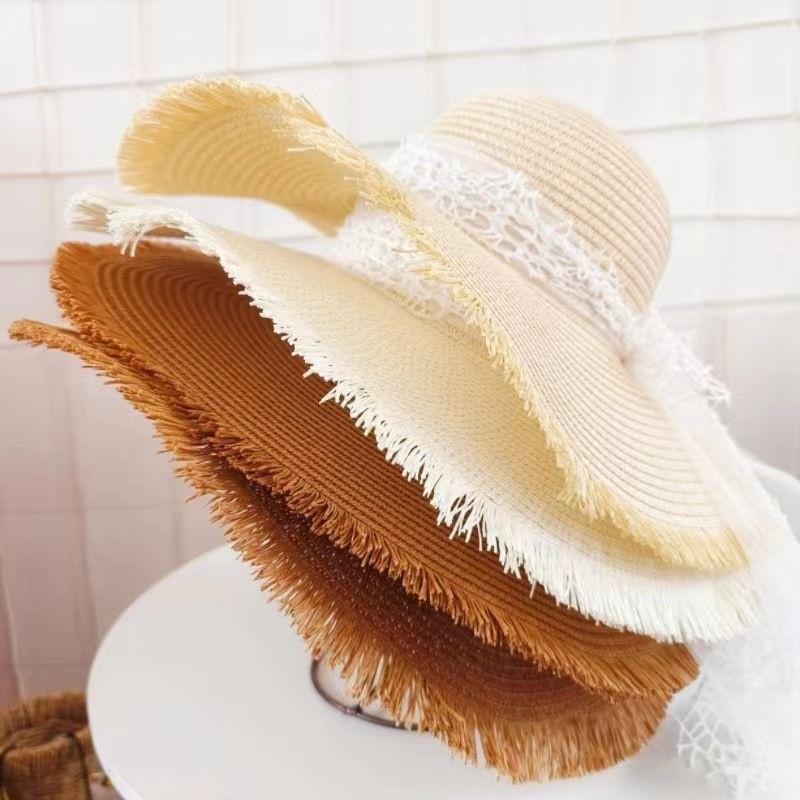 Summer Straw Hat With Wide Brim And Lace Edge For Sun Protection And Travel
