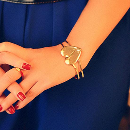 Fashion Women Gold Plated Cuff Bangle Couple Love Heart Charms Bracelet Jewelry