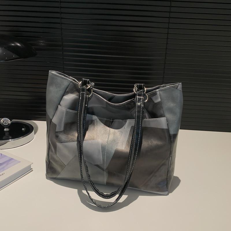Chic And Unique Summer Tote Bag With Beautiful Design For Fashionable Women серый