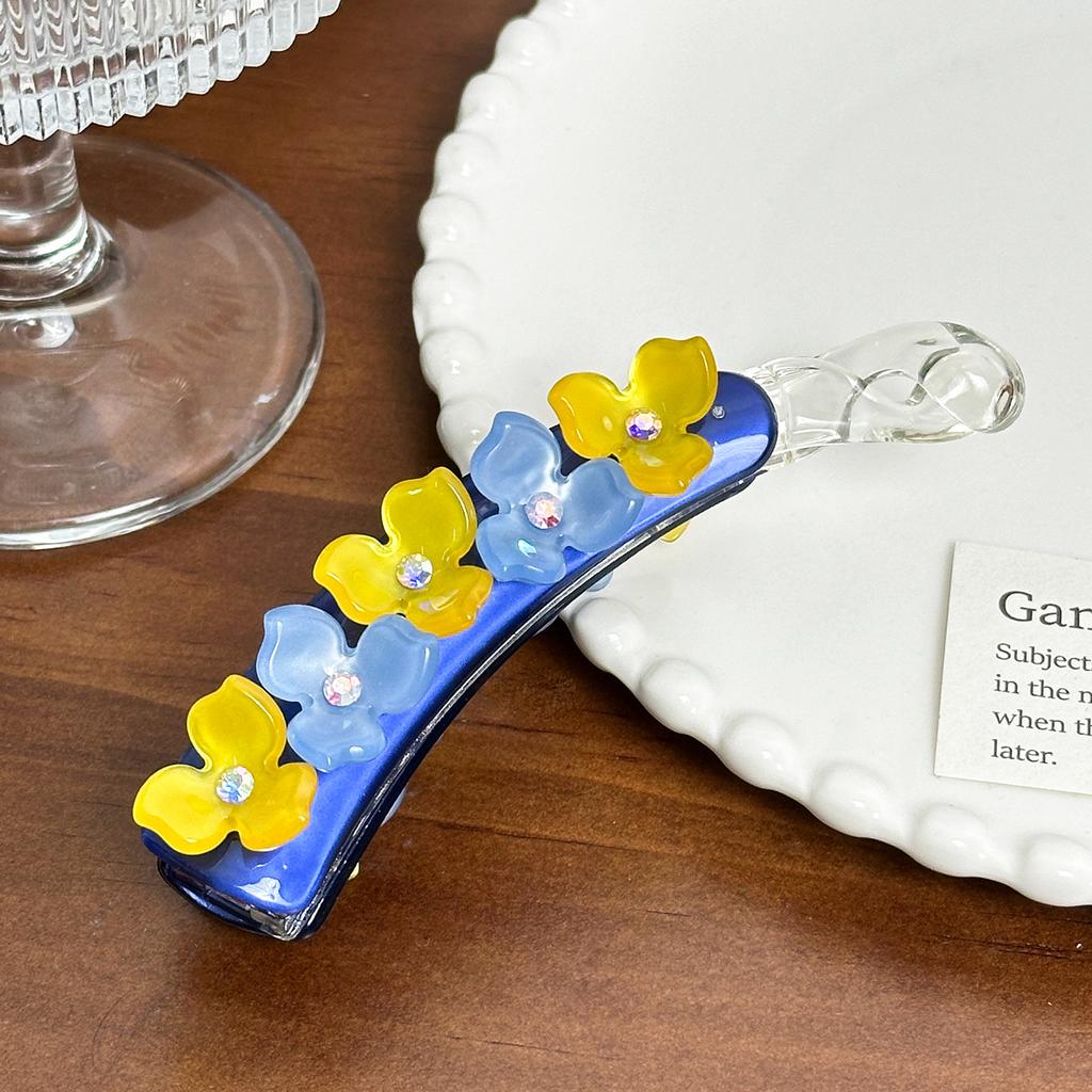 Dowe Fashionable Acetate Hair Claw Clip With Sparkling Rhinestones For Effortless Style