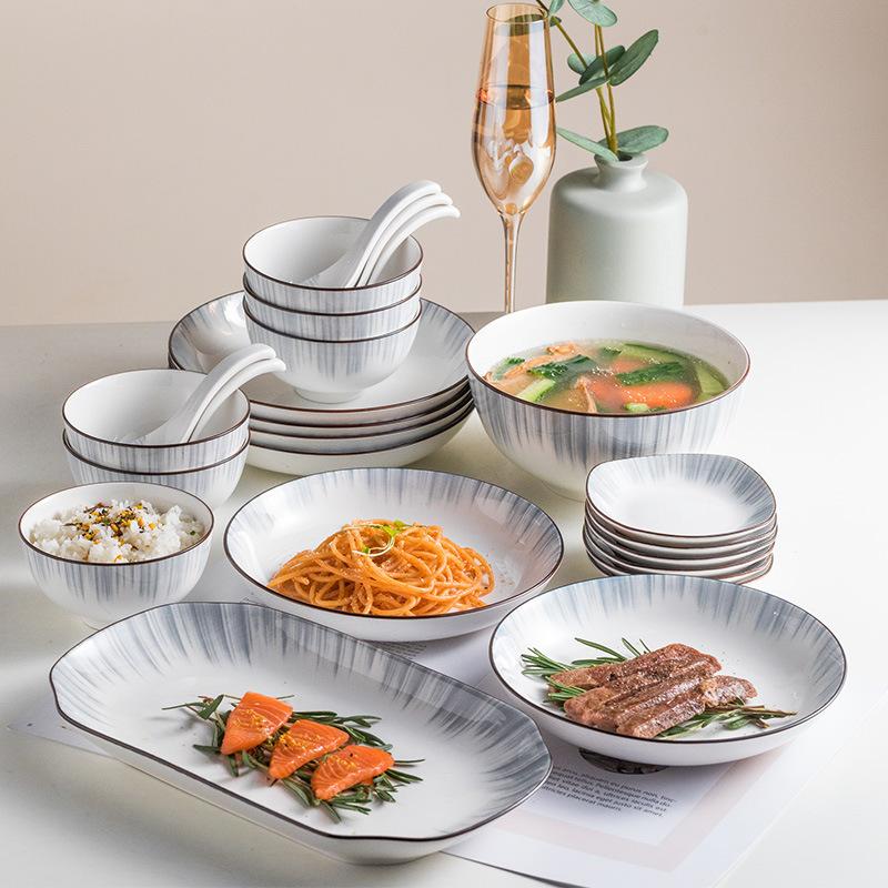 Liquidazione, Stoviglie in Ceramica, Piatto Rettangolare, Piatto da Pesce, Cucchiaino, Cucchiaio da Zuppa, Cucchiaio Grande.