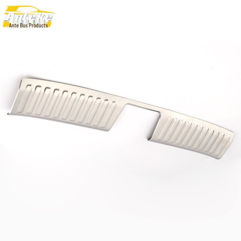 Baojun 310 Rear Guard Plate: Stainless Steel Tailgate Trunk Protection Pedal & Decorative Strip
