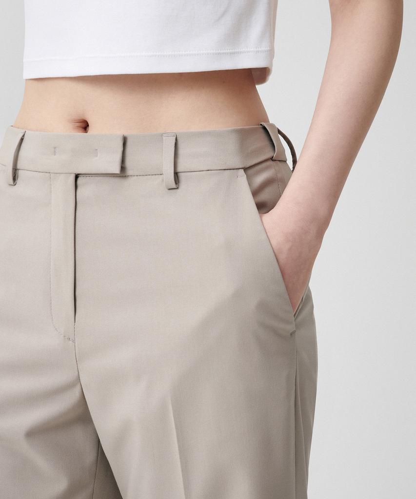 MUSINSA STANDARD WOMAN [Cooltandard] Women'S Straight Hidden Banding Slacks [Light Beige]