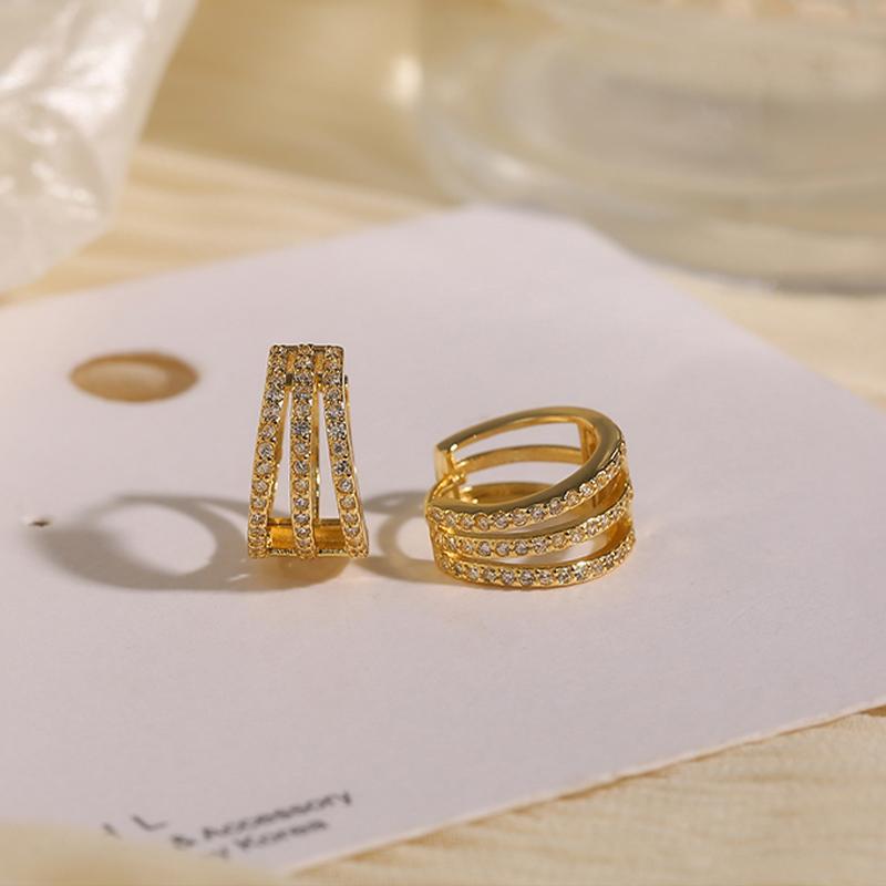 Exquisite Luxus Goldfarbene Ohrringe Naturkristall Zirkon Damen Beliebte Verlobungsgeschenke Schmuckzubehör