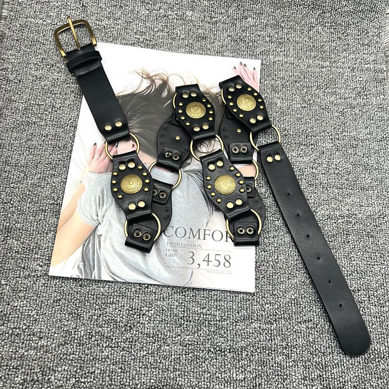 Boucle en Métal Style Cowboy Occidental Ceinture en Cuir PU pour Femmes Rétro Vintage Décoration Rivets Boucle à Aiguille Large Ceinture Cinturones