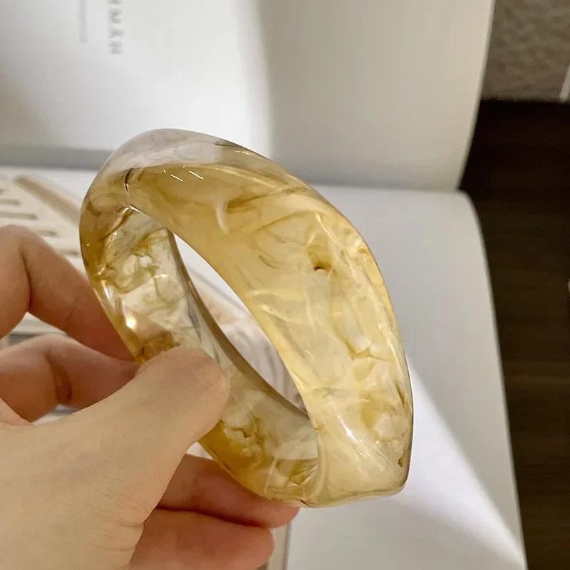 Fashion Jewelry Vintage Temperament Irregular Resin Geometric Bracelets for Women Party Gifts Popular Design Accessories