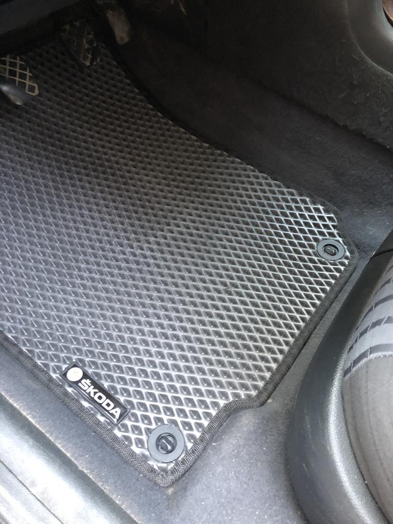 EVA rohože (Černá) pro Škoda Octavia I Tour A4 1996-2010