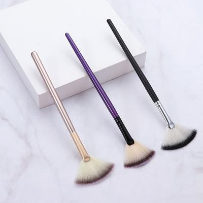 Soft Makeup Tool Facial Makeup Brush Powder Brush Professional Fan Brushes