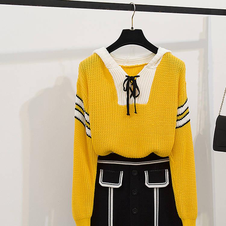 

Короткий свитер с длинными рукавами с капюшоном Женщины Корейская Свободная Нерегулярная Бахрома Пуловер Свитер