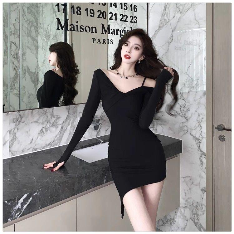 He Xiaoben Fragrant Celebrity Sexy Temperament Irregular Suspender Off-the-shoulder Dress Hip-wrapped Short Dress Black Dress