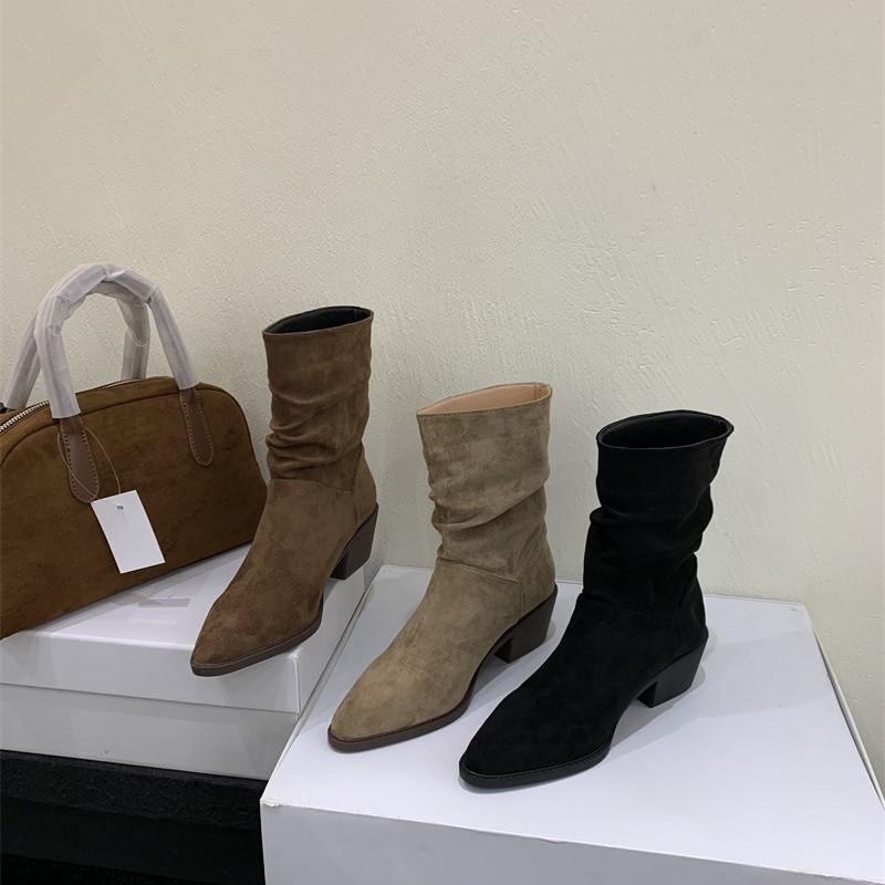 Suede retro small thick heel short boots women's 2025 new autumn and winter pleated versatile pointed pile boots bare boots