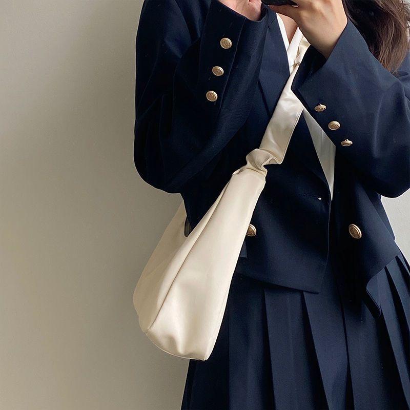 Design Sense French Single Shoulder Pleated Cloud Underarm Bag Fashionable Simple and High-end Women's Bag
