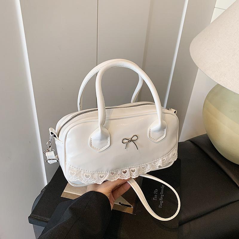 

Niche versatile cute lace handbag women s summer new high-end shoulder messenger bag белый