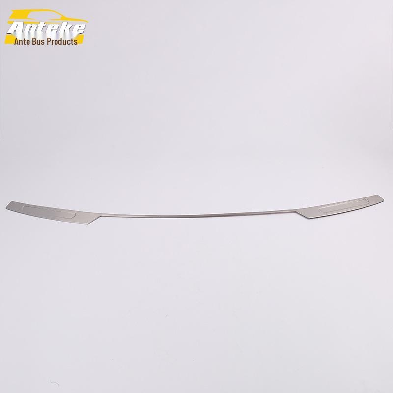 19 CS15 Rear Guard & Tailgate Bumper Pedal Accessory