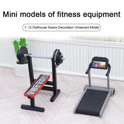 Miniatur-Fitnessgeräte Mini-Laufband Laufmaschine Bankdrückbank Hantel Spielzeug Winzige Fitnessgeräte Modell DIY 1/12 Puppenhaus Dekoration Zubehör
