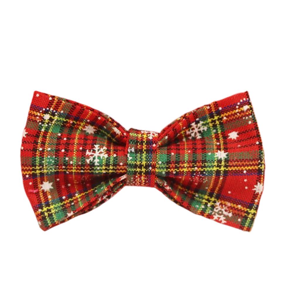 Festive Green Snowflake Pet Collar & Plaid Leash Set with Bow