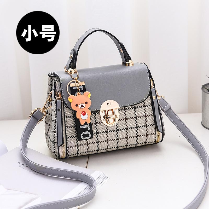 Autumn and winter new trendy fashion simple shoulder small square bag Korean version versatile messenger bag