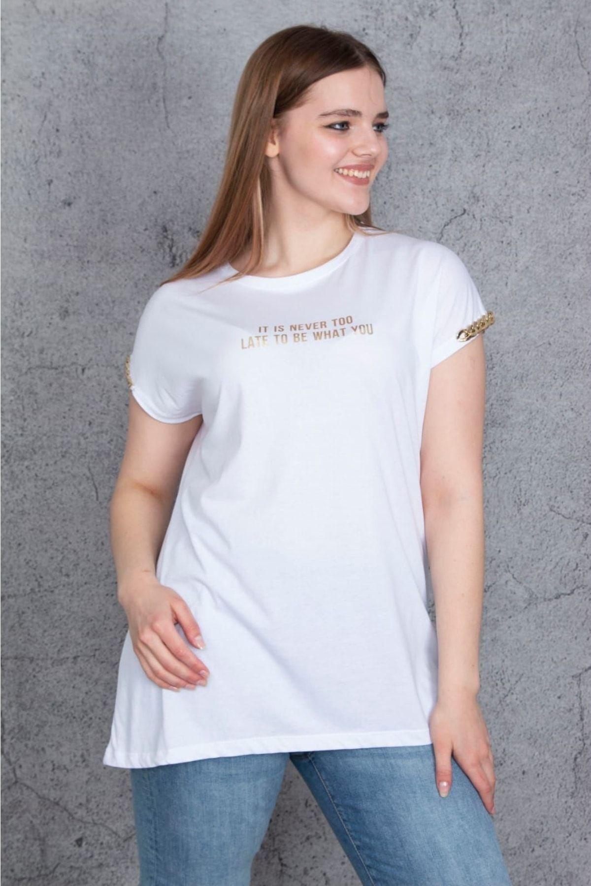 

Женская стильная футболка большого размера Белая футболка большого размера с цепочкой